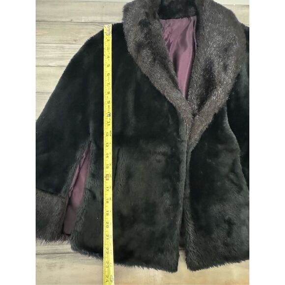 Edmunds of Denver‎ Luxury Fur Lined Cape Size 6 Beautiful! - Picture 9 of 9